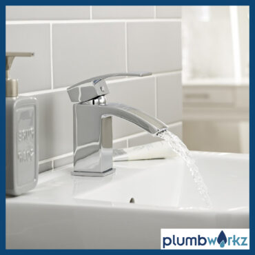 Flair Mono Basin Mixer Tap With Clicker Waste