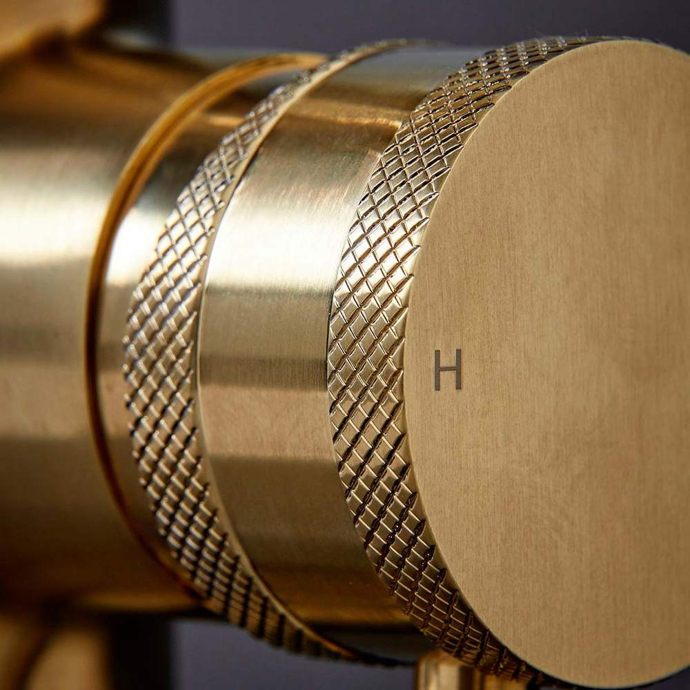 Scudo Core Freestanding Bath Shower Mixer in Brushed Brass - Image 4