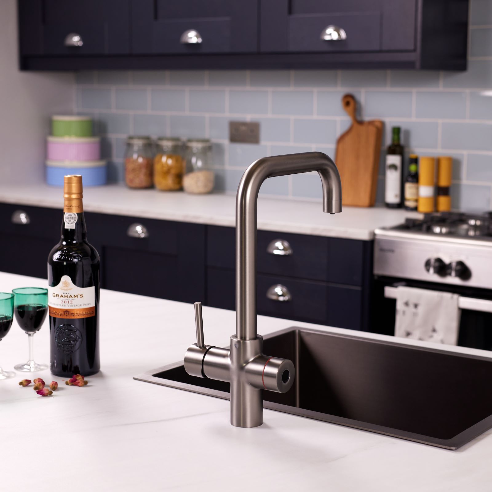 Tempo Gunmetal 3-in-1 Boiling Tap - Fingerprint Security - Image 2