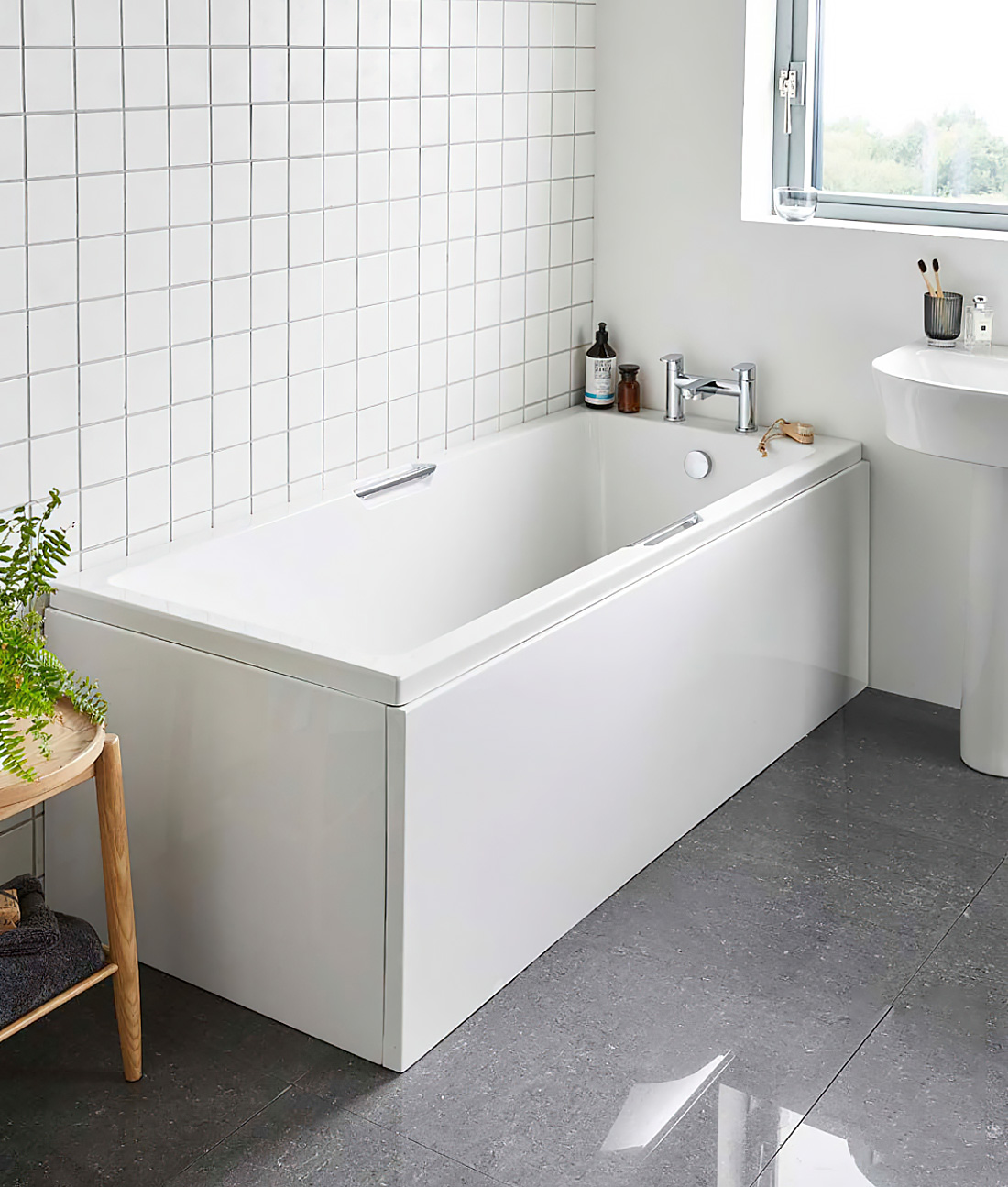 K Vit Luxe Single-Ended Bath with Chrome Grips in White Finish